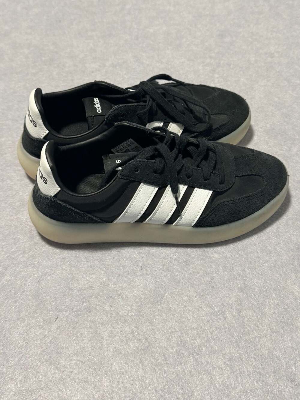 Adidas Barreda Decode Size 6 Black White Sneakers